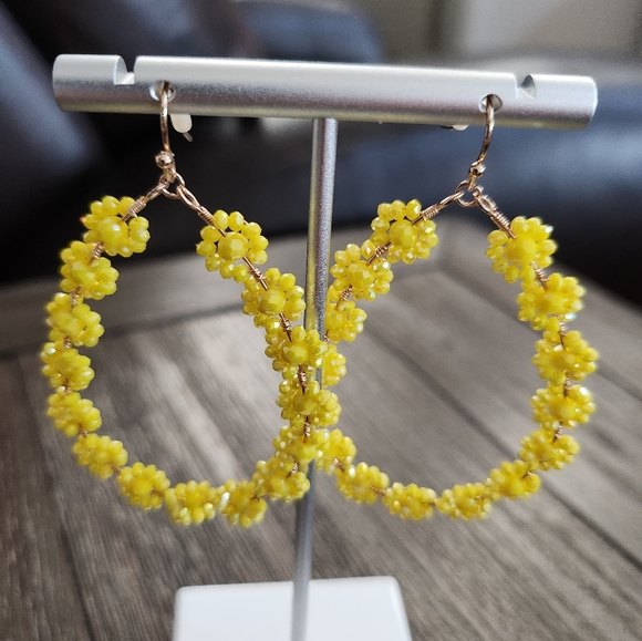 Flower Earrings - Picture 7 of 16